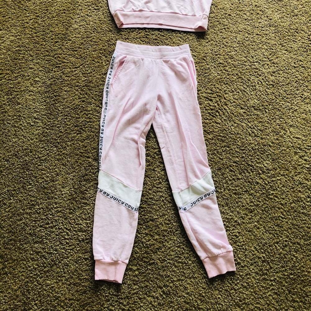 Two piece set - Picture 2 of 2